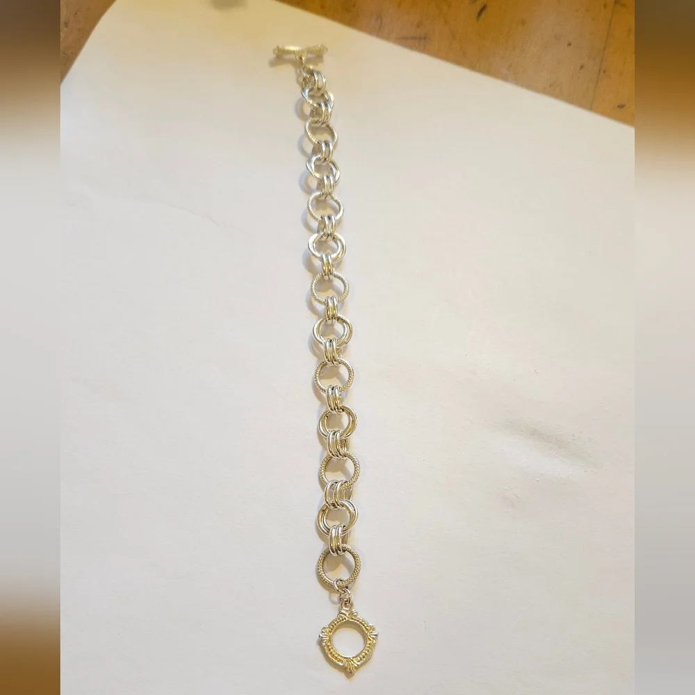 Unique Silver Plated Textured Double Circle Linked Chain Bracelet 7 1/4